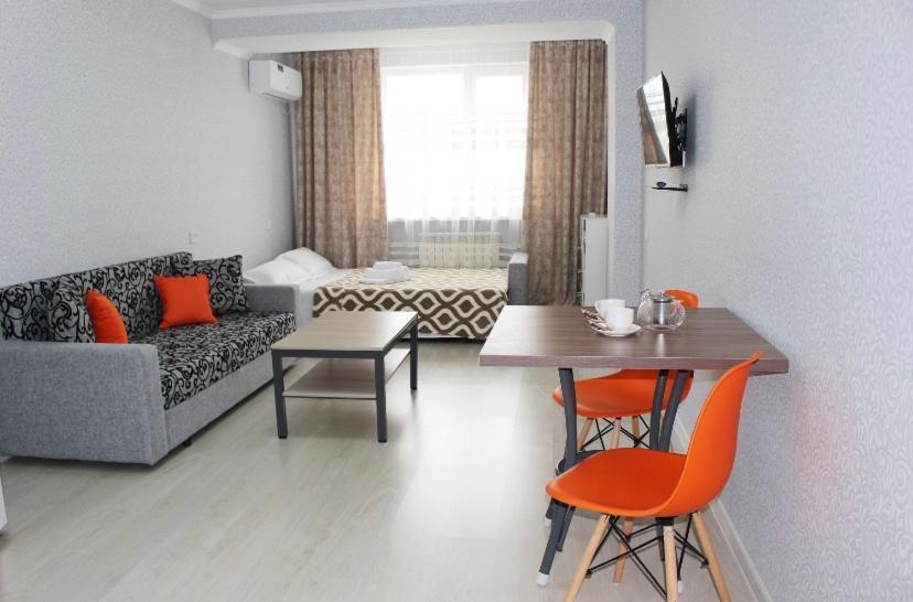 Суперкомфортная 1-Ком Квартира В Самом Центре Г.Алматы Almaty Extérieur photo